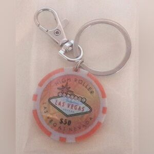 NEW Las Vegas $50 Poker Chip Key Ring Keychain